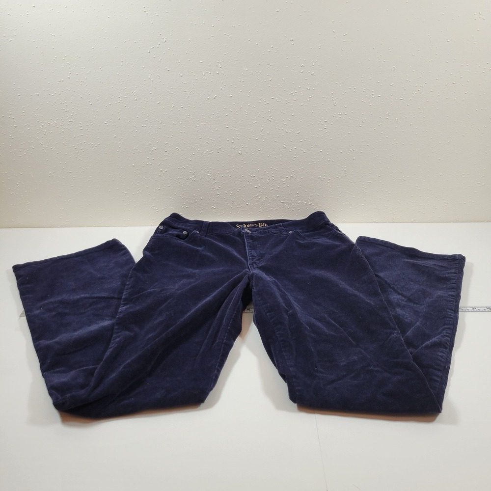 St. John' Bay Women's Corduroy Bootcut Pants Size 6 Blue
